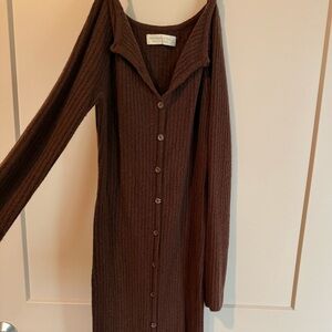Abercrombie & Fitch Ribbed Midi Button-Front Dress in Dark Brown